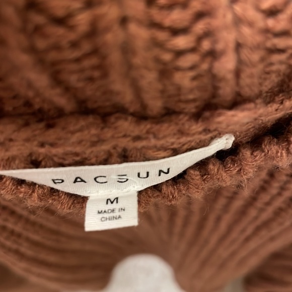 Brown Cropped Sweater - Picture 3 of 3